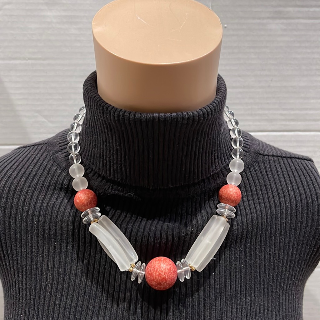 Nwot Vintage Necklace